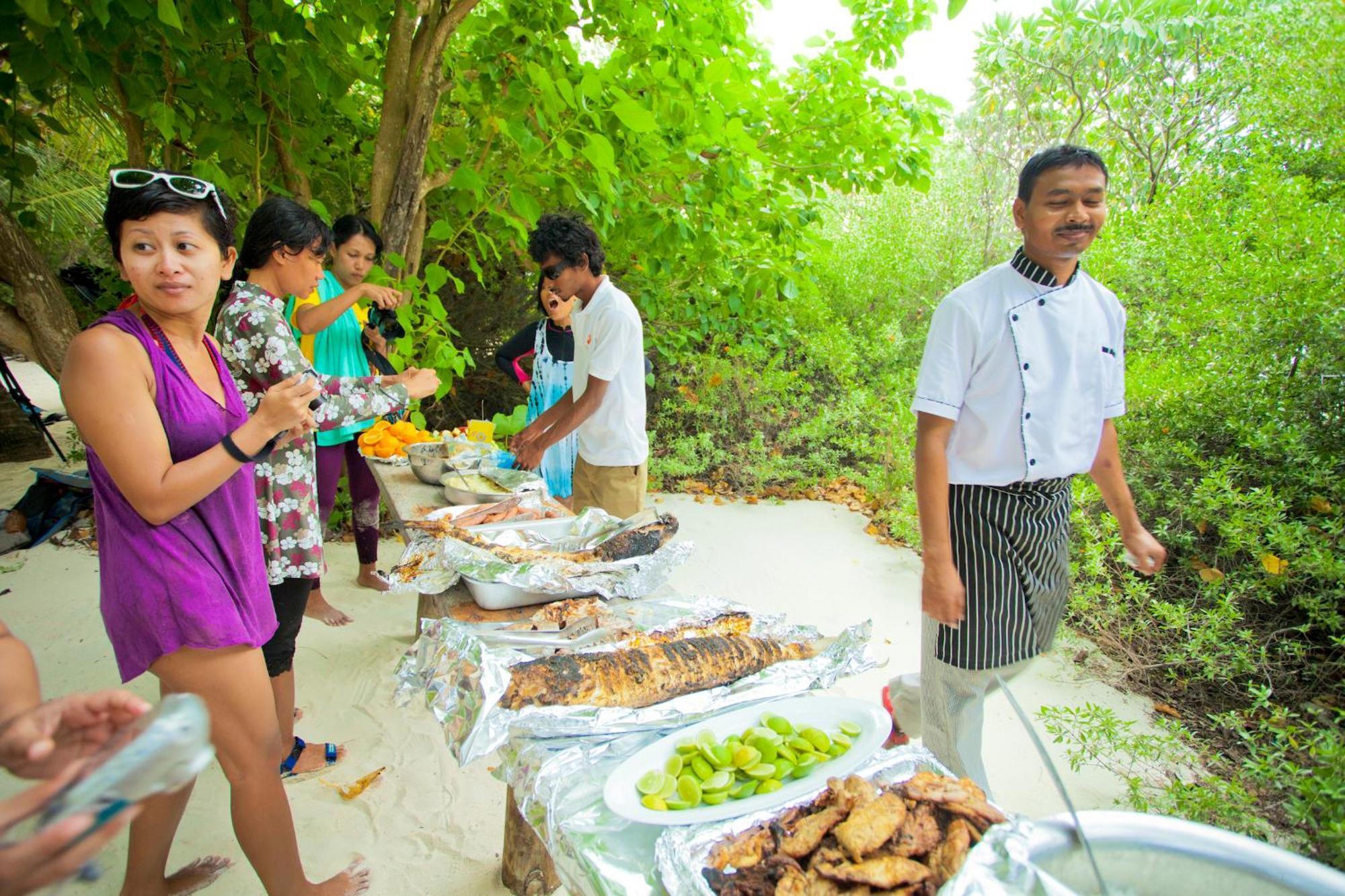 Kaani Village & Spa Maafushi Ngoại thất bức ảnh